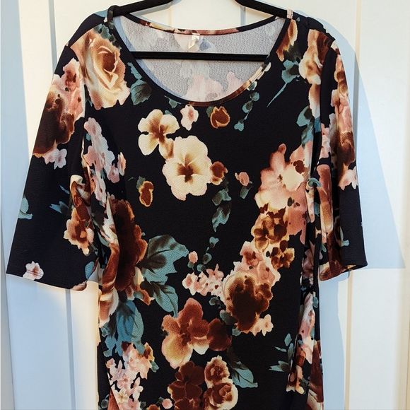 Pink Blush Floral Dress - Picture 1 of 1